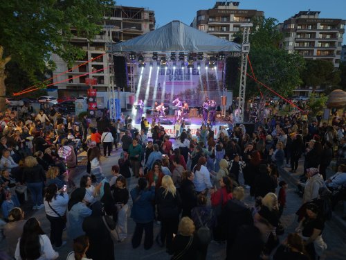 bayraklida-hidirellez-coskusu-yasandi-7.jpeg