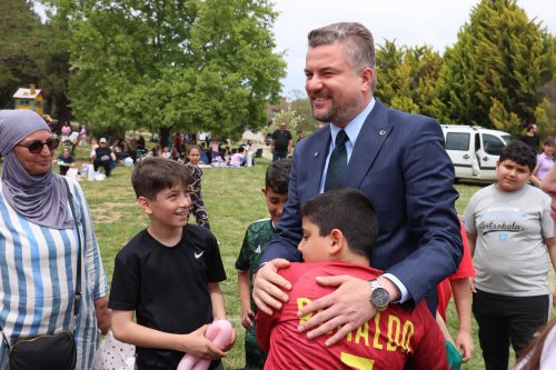 buca-belediyesi-anneler-gunu-13.jpeg