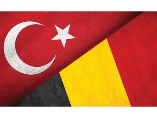 belcika-turkiye-bayrak.jpg