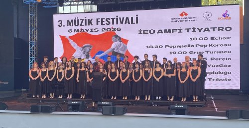 muzik-festivalinde-farkli-universitelerden-ogrenciler-de-yer-aldi.jpg