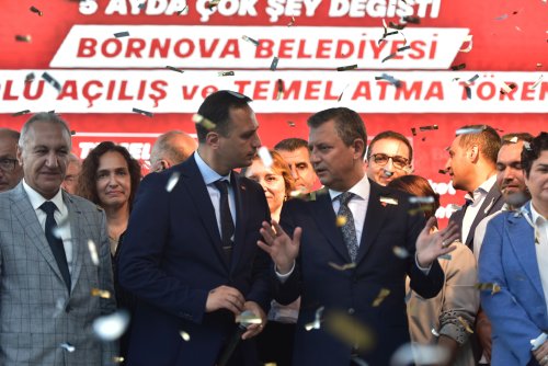 ozgur-ozel-omer-eski-1.jpg