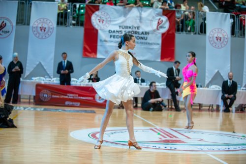 b725a97f-cfeb-45bd-848f-1bdcec210da5.jpeg