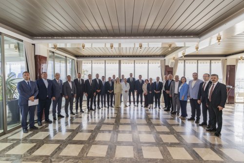 chp-izmir-belediye-baskanlari-toplantisi.jpg