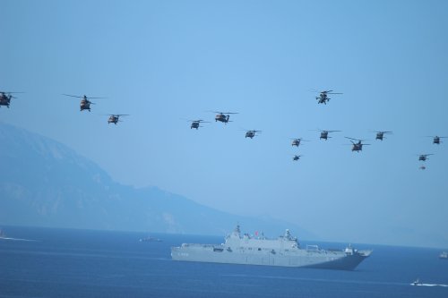 aw709710-05.jpg