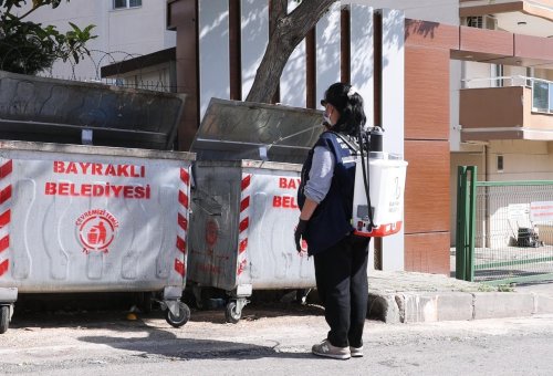 bayraklida-yaz-boyunca-ilaclama-seferberligi-3.jpeg
