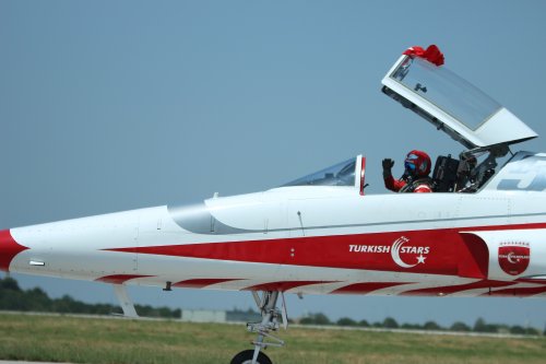 aw719628-15.jpg