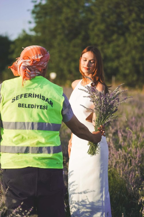 lavanta-seferihisar-belediye-isci.jpeg