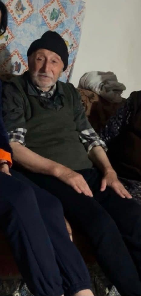 aw724894-01-001.jpg