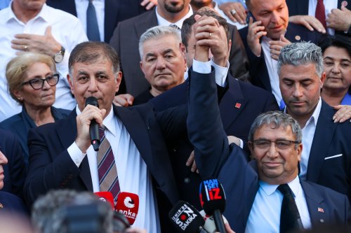 buca-belediyesi-baskan-vekili-secimi-03.jpeg