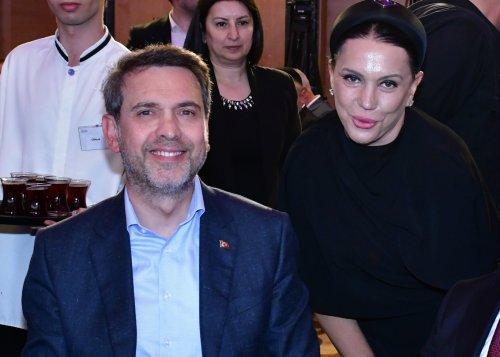 cevre-sehircilik-ve-iklim-degisikligi-bakani-murat-kurum-ummuhani-kara.jpg