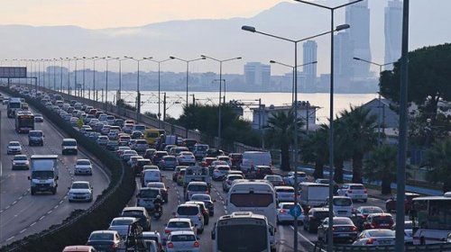 tum-detaylariyla-izmirin-trafik-yogunluk-indeksi-dunyada-kacinci-sirada-109666.jpg