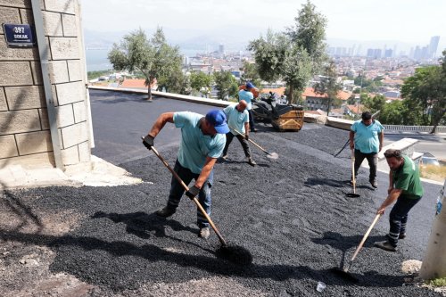 konakta-hummali-calisma-5-mahallede-24-sokak-ayni-anda-yenileniyor-1.jpeg