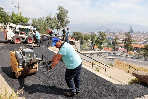 konakta-hummali-calisma-5-mahallede-24-sokak-ayni-anda-yenileniyor-3.jpeg