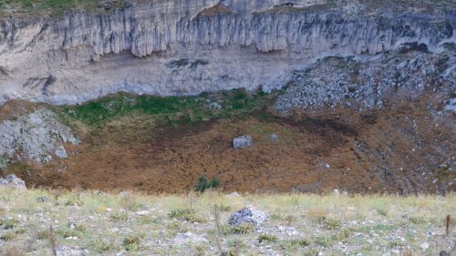 aw730238-08.jpg