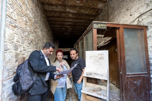 hamdi-dalan-sabun-fabrikasinda-restorasyon-sureci-basliyor-3.jpeg