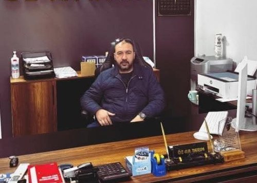 aw734917-01.jpg