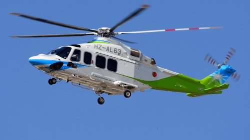 suudi-arabistanda-aramcoya-ait-helikopter-dustu-14-olu-9d6s.jpg