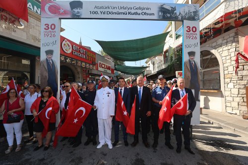 ataturkun-urlaya-gelisinin-100-yili-torenlerle-kutlandi-1.jpg