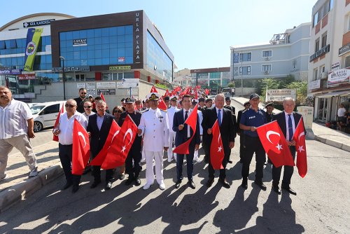 ataturkun-urlaya-gelisinin-100-yili-torenlerle-kutlandi-6.jpg