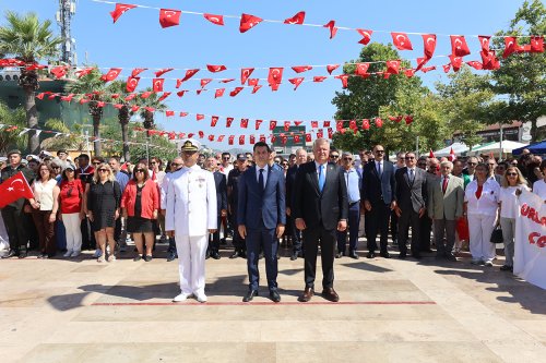 ataturkun-urlaya-gelisinin-100-yili-torenlerle-kutlandi-9.jpg