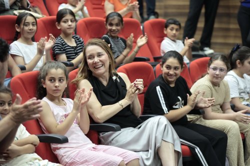 konakta-cocuklar-icin-yaz-etkinlikleri-basladi-1.jpeg