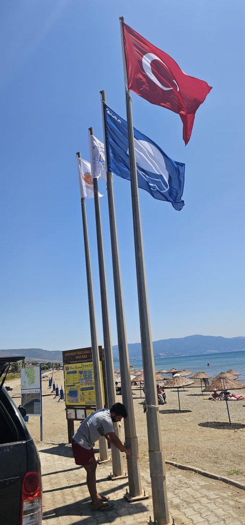 mavi-bayrak.jpeg