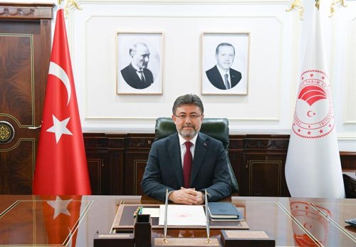 bakan-yumakli.jpg