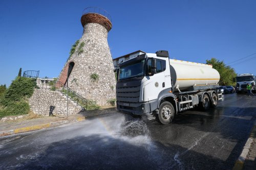 bucada-yaz-temizligi-hiz-kesmeden-suruyor5.jpg