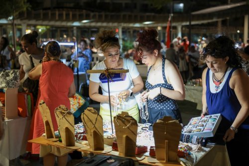 gece-kermesi-gun-batimi-konseri-ile-taclandi-1.jpeg