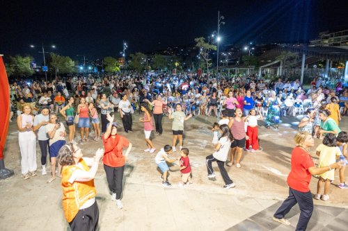 gece-kermesi-gun-batimi-konseri-ile-taclandi-2.jpeg