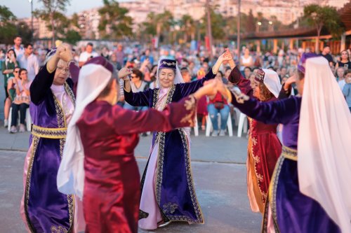gece-kermesi-gun-batimi-konseri-ile-taclandi-8.jpeg