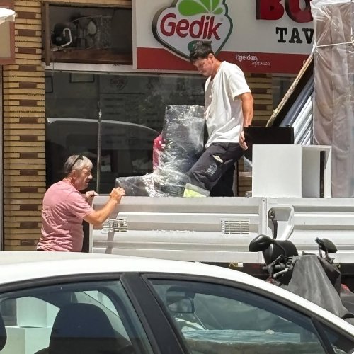 dun-piro-diyerek-gozyasi-doktuklerin-bugun-hain-diyerek-kendi-ikbal-ve-koltuk-kavgalarina-t-2.jpg