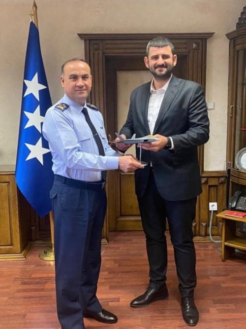 hava-kuvvetleri-komutani-olarak-atanan-kiymetli-buyugum-degerli-abim-orgeneral-rafet-dalkirana-001.jpg