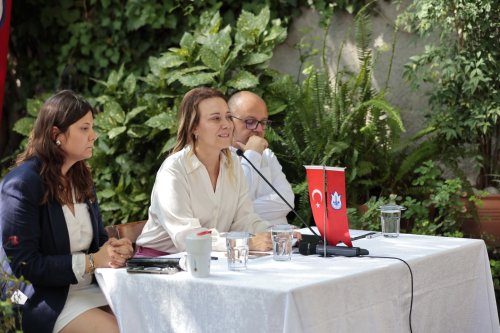 konakin-kadinlari-guclendirecek-iki-projesine-uluslararasi-hibe-1.jpeg