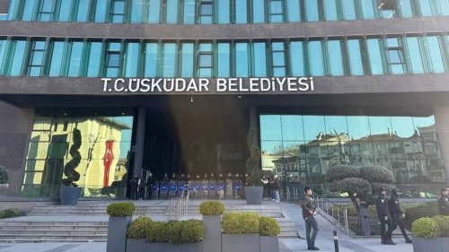 uskudar-belediye-baskan-baskanvekili-seciliyor.jpg