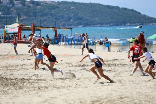 beach-flag-futbol-pamucak-5.jpeg