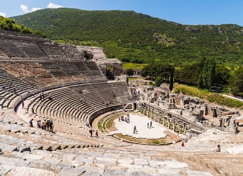 efes-antik-kenti-gezilecek-yerler-13.jpg