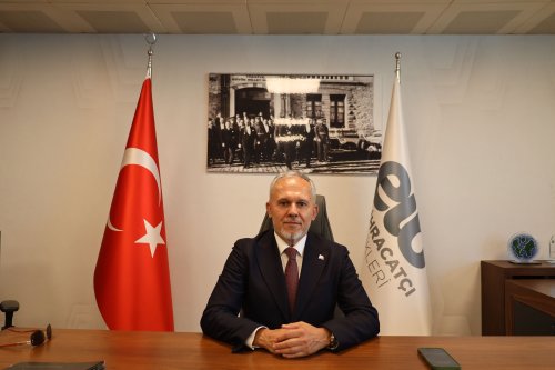 1786513391-eib-4315.jpg