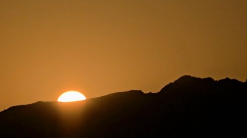 aw765832-07.jpg