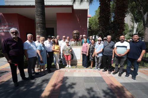 izmir-baba-sancar-marufluya-konaktan-buyuk-vefa-1.jpeg