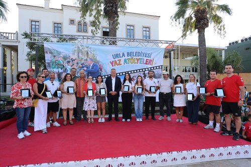 urlada-cocuklar-yaz-atolyeleriyle-hem-eglendi-hem-ogrendi-3.jpg