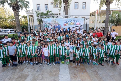 urlada-cocuklar-yaz-atolyeleriyle-hem-eglendi-hem-ogrendi.jpg
