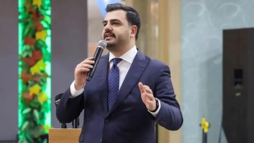 ak-partili-inan-izmir-de-sehircilik-cokmek-uzere-large.webp