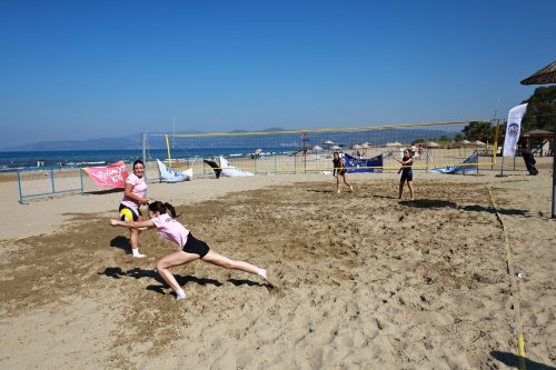 zafer-kupasi-plaj-voleybolu-1.jpeg