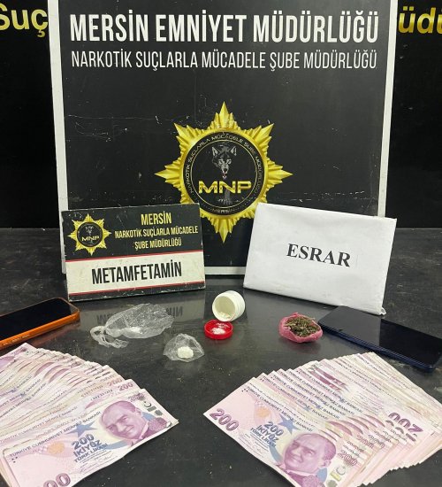 aw778226-01.jpg