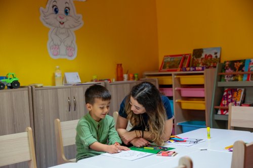 saatlik-hizmet-konakli-annelerin-hayatini-kolaylastirmaya-devam-ediyor-3.jpeg