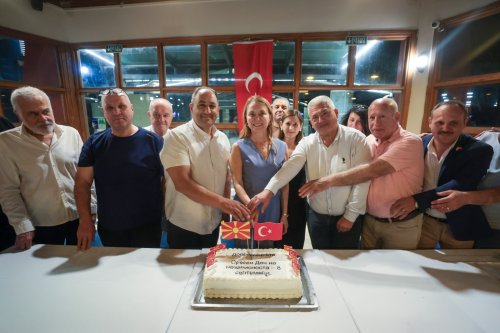 kuzey-makedonyanin-bagimsizlik-gununde-konaktan-dayanisma-mesaji-1.jpeg