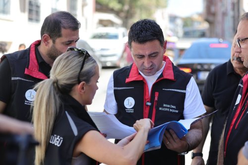 bayraklida-asfalt-seferberligi-suruyor-25-noktada-tamamlandi-5-noktada-daha-basliyor-1.jpeg