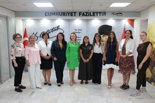 turkiyede-bir-ilk-konakta-kadin-cinayetlerine-karsi-guclu-is-birligi-3.jpeg