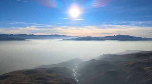 aw792449-02.jpg